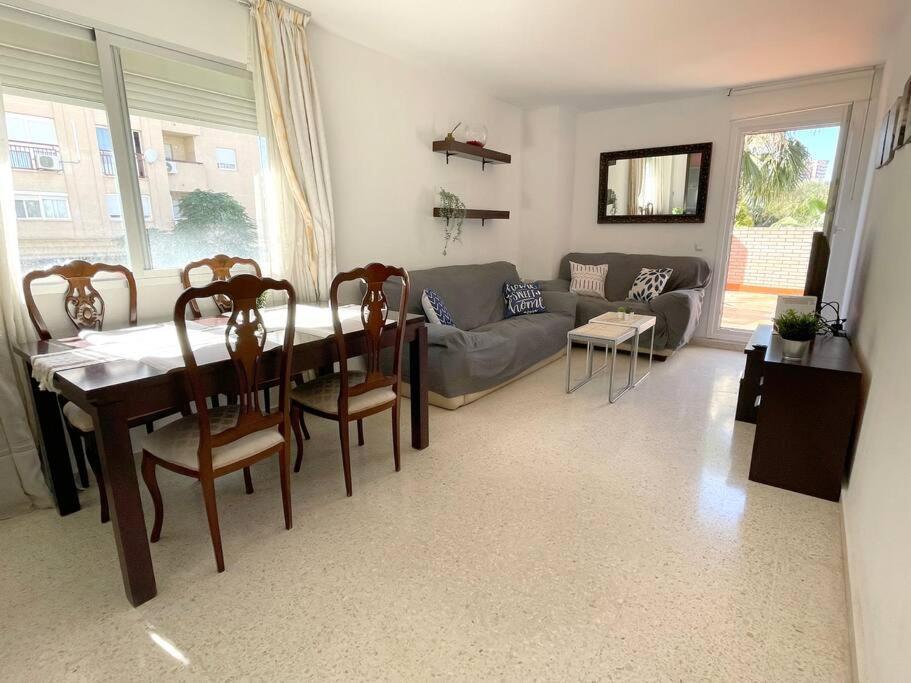 Millys House Junto A Feria Real Appartamento
